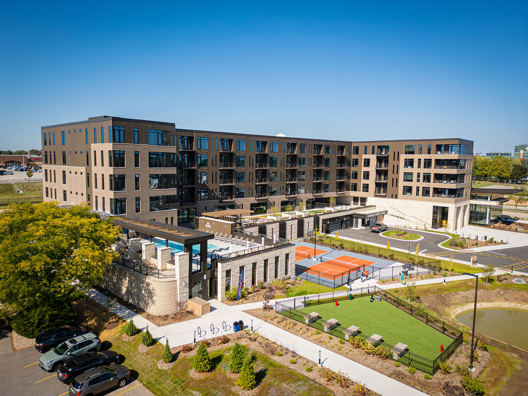 Welcome to the Promenade!